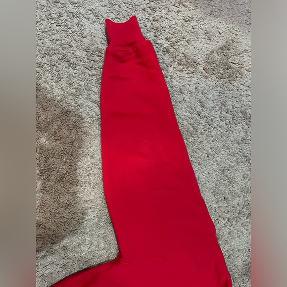 Yeezy YZY x Gap Perfect Hoodie Red Size Small Mens - Picture 7 of 7